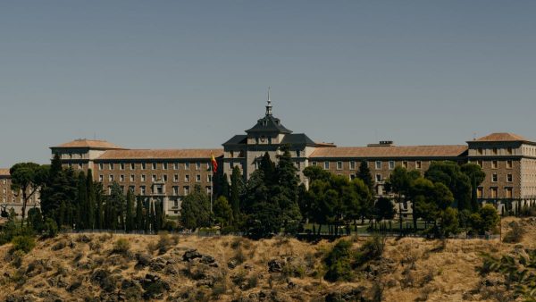胡安卡洛斯国王大学校园氛围示意图